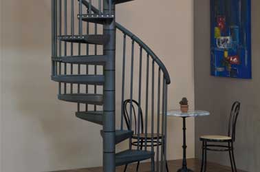 Wood Steps Wrought Iron Stairs Interior Spiral Staircase Calculator - China  Staircase, Wood Steps