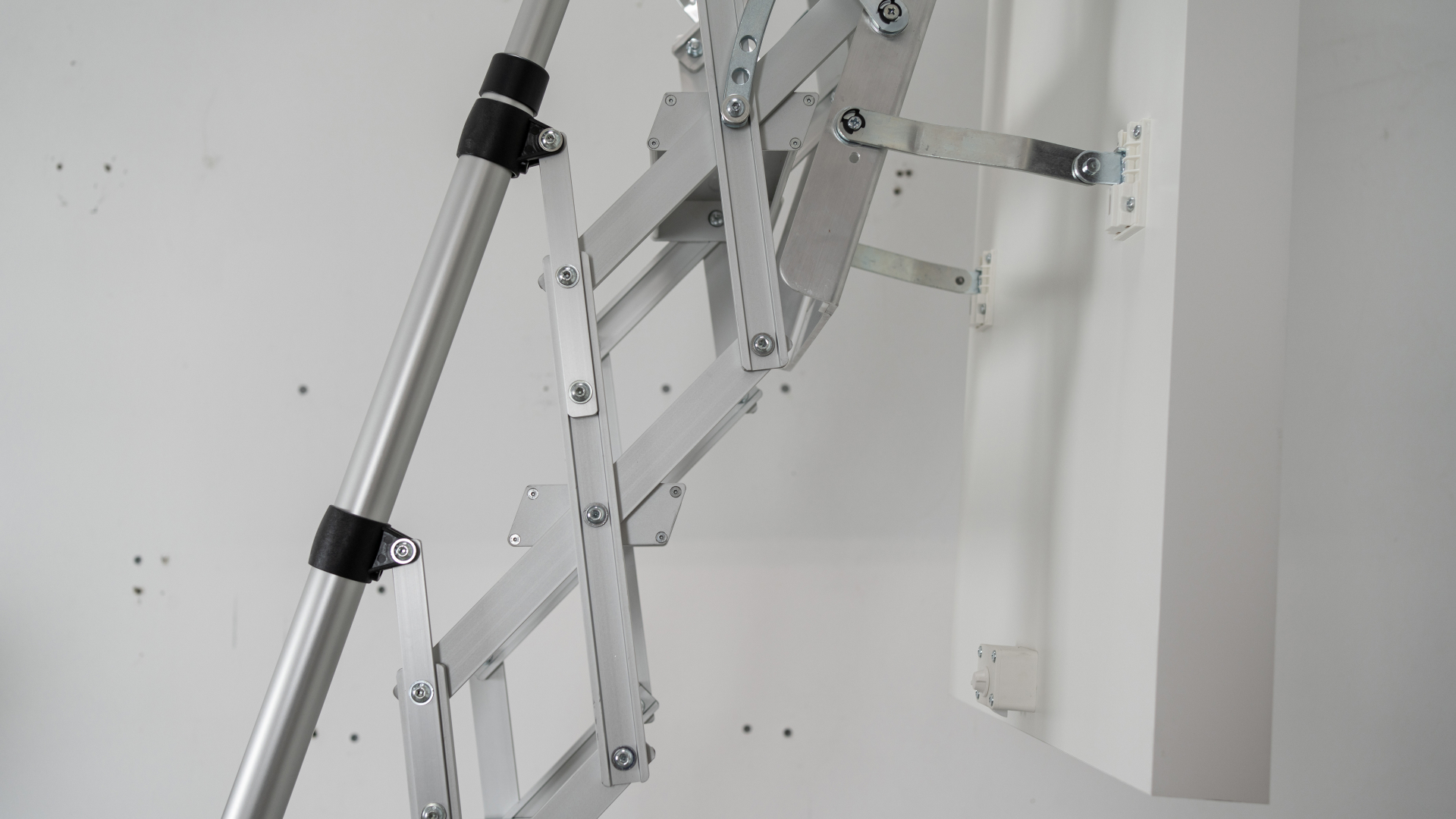 Loft ladder clickFIX® vario - Made to measure 